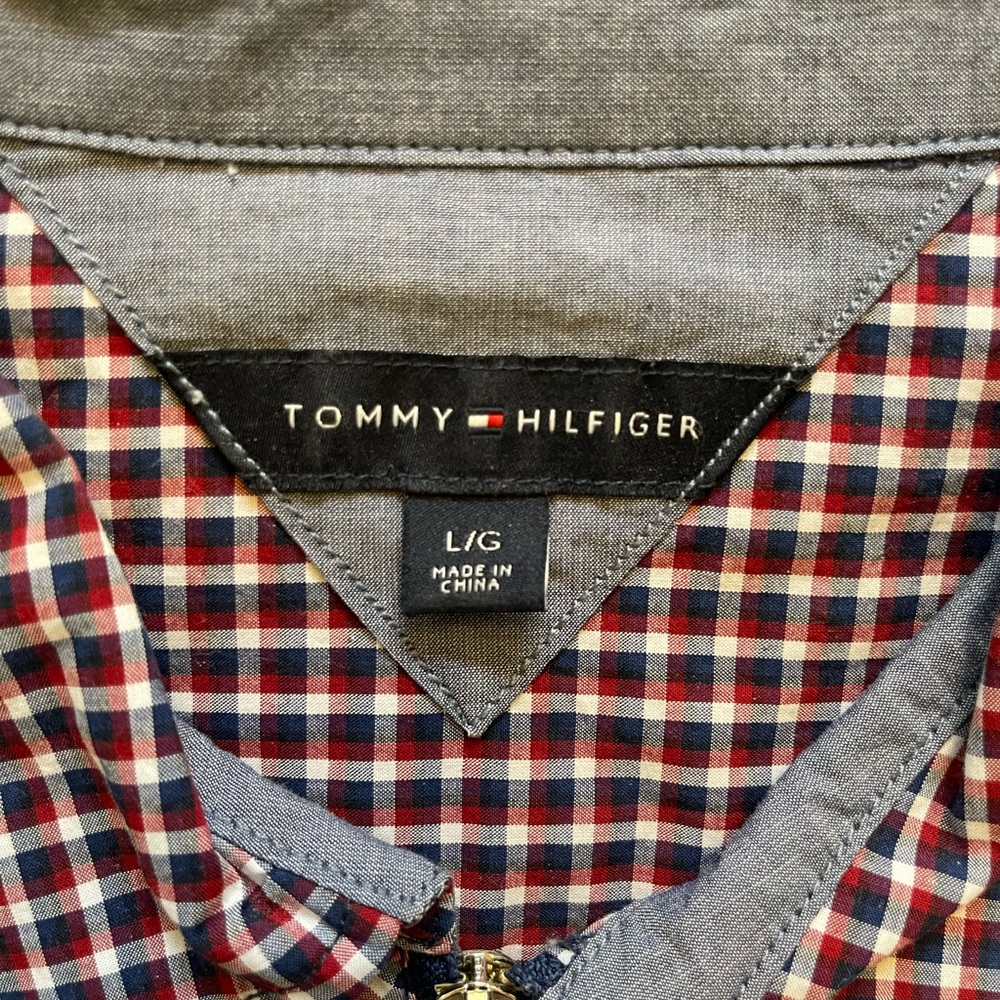 Tommy Hilfiger Woman’s Zip Up Plaid Blouse. Size Large.  NWOT - Picture 6 of 11